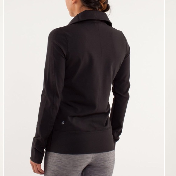 Lululemon Jacket black - Picture 2 of 8